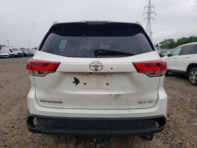 2018 Toyota Highlander Se VIN: 5TDJZRFH4JS529977 Lot: 60232564
