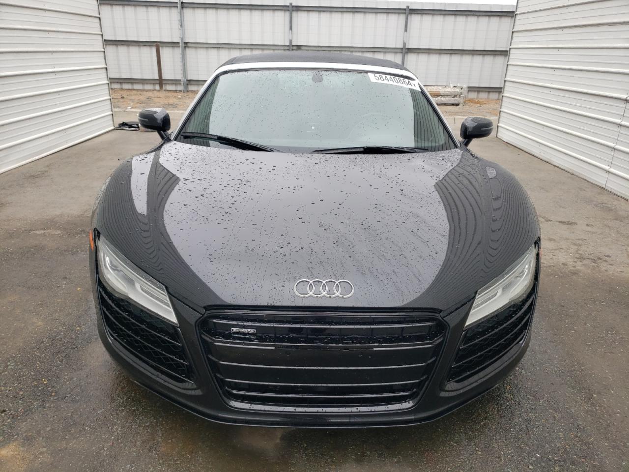 2014 Audi R8 4.2 Quattro vin: WUASUAFG4EN001365