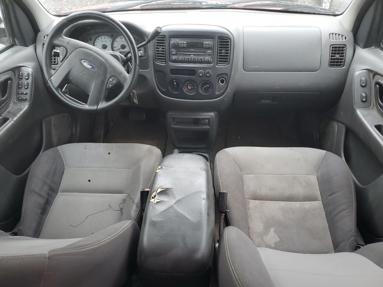 1FMYU02163KC35844 2003 Ford Escape Xls