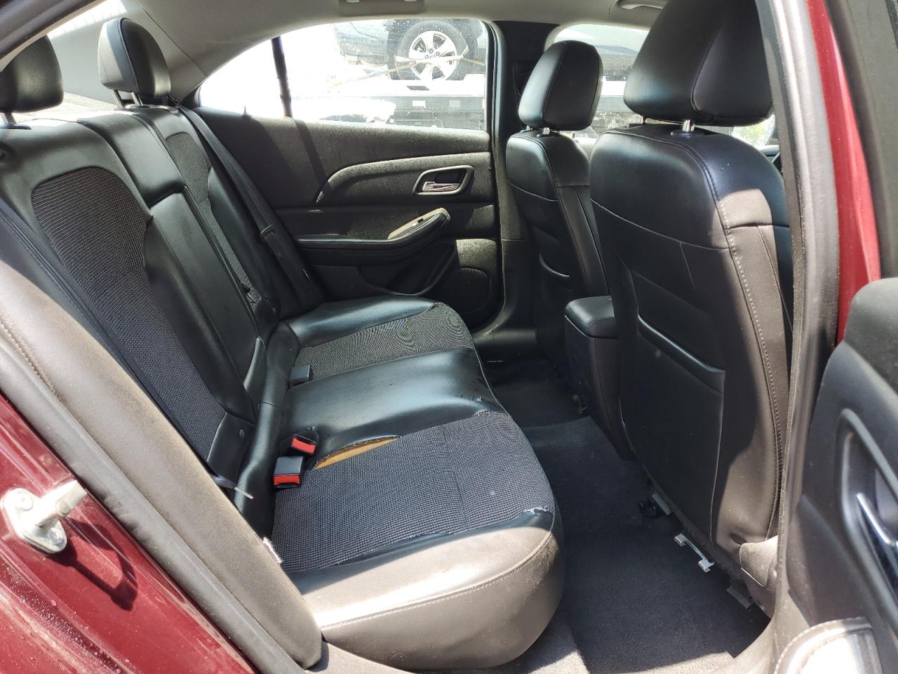 1G11D5SL7FF168536 2015 Chevrolet Malibu 2Lt