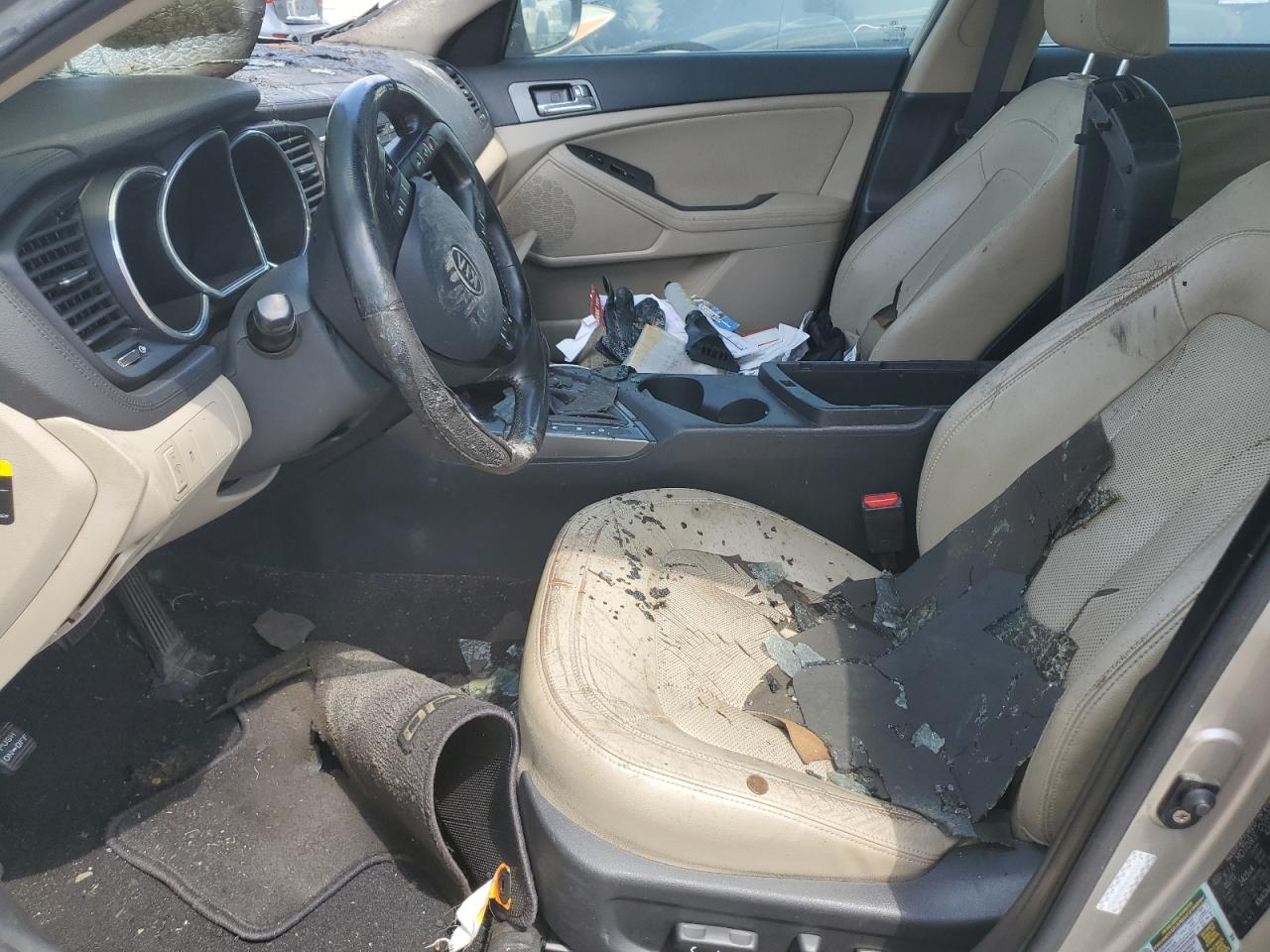 KNAGN4A70B5146324 2011 Kia Optima Ex