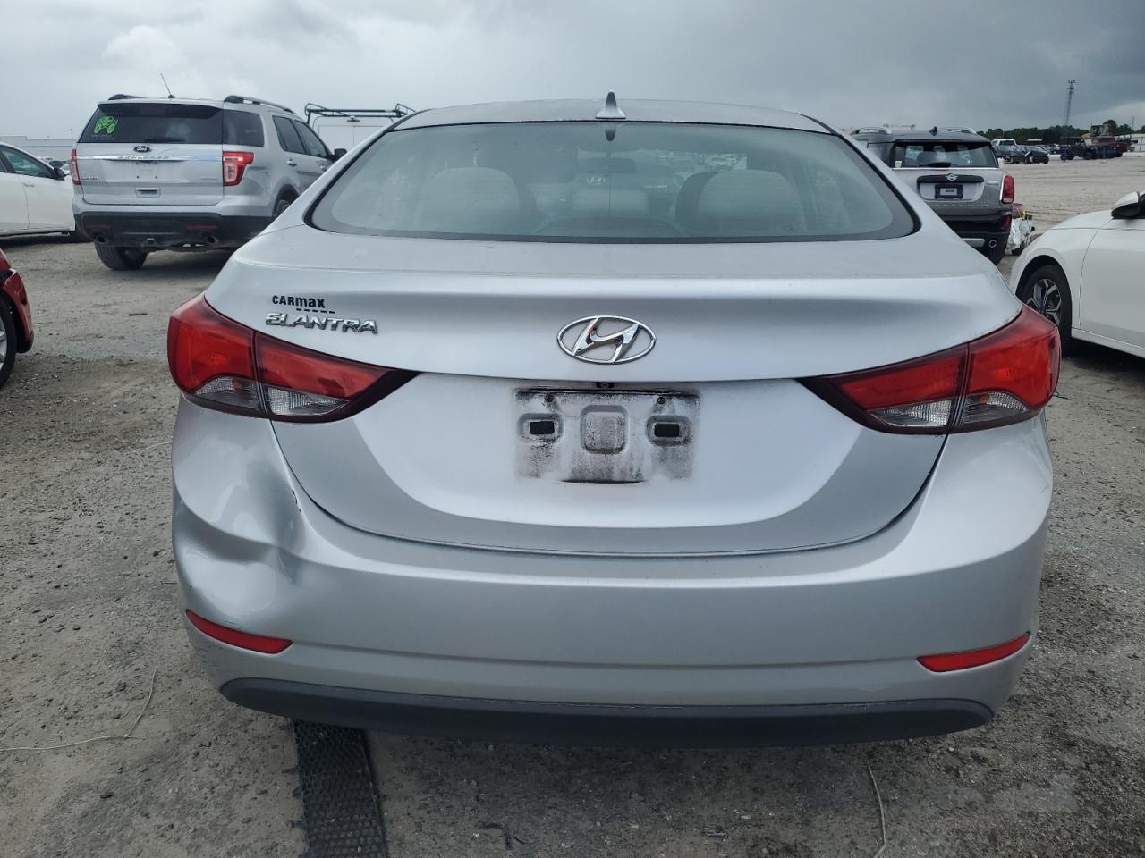 2014 Hyundai Elantra Se vin: 5NPDH4AE0EH516039