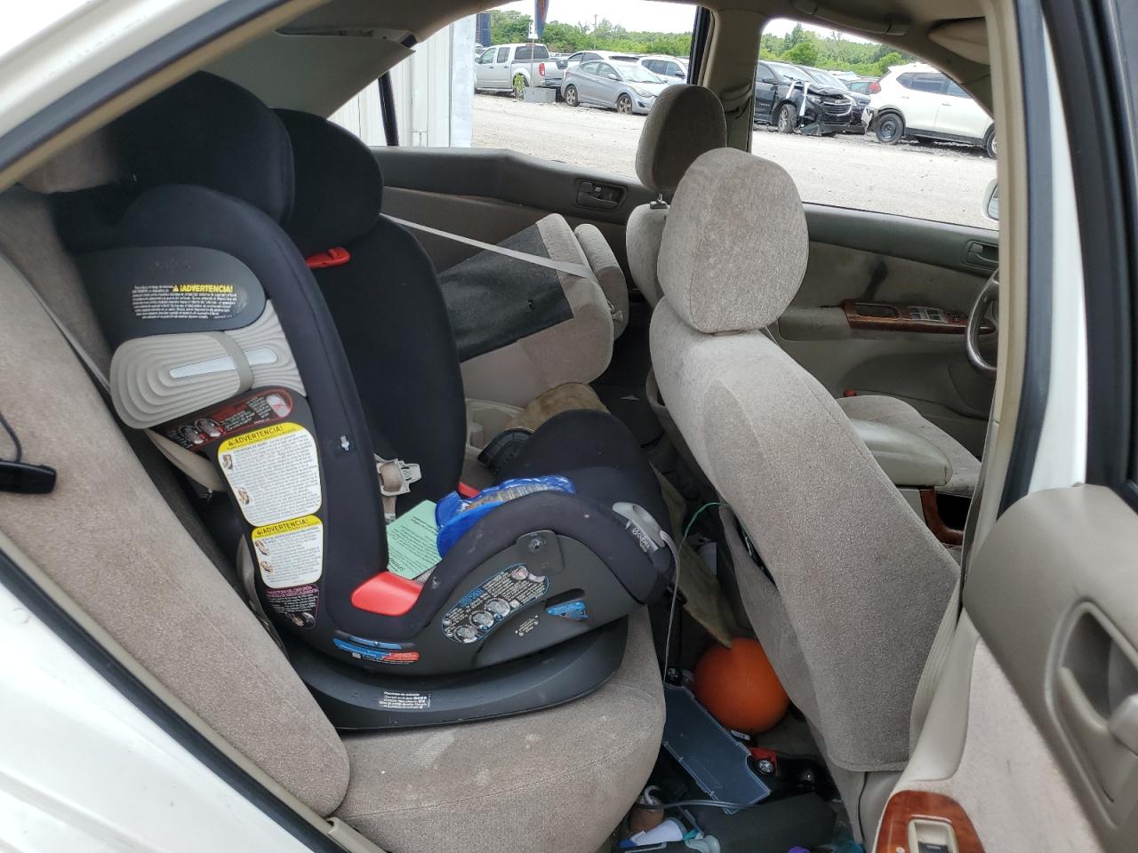 JTDBE32K640249791 2004 Toyota Camry Le