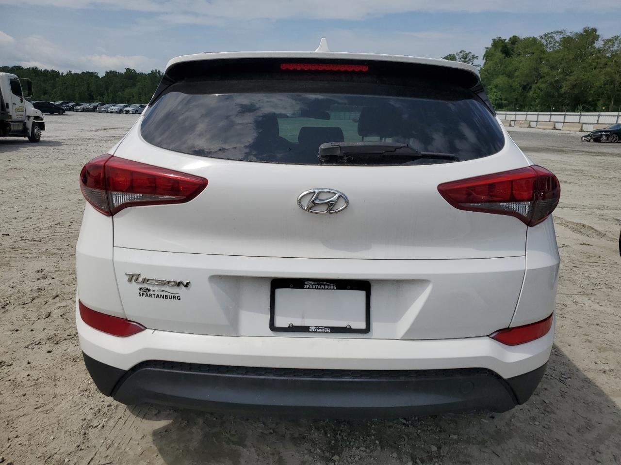 KM8J33A45JU615499 2018 Hyundai Tucson Sel