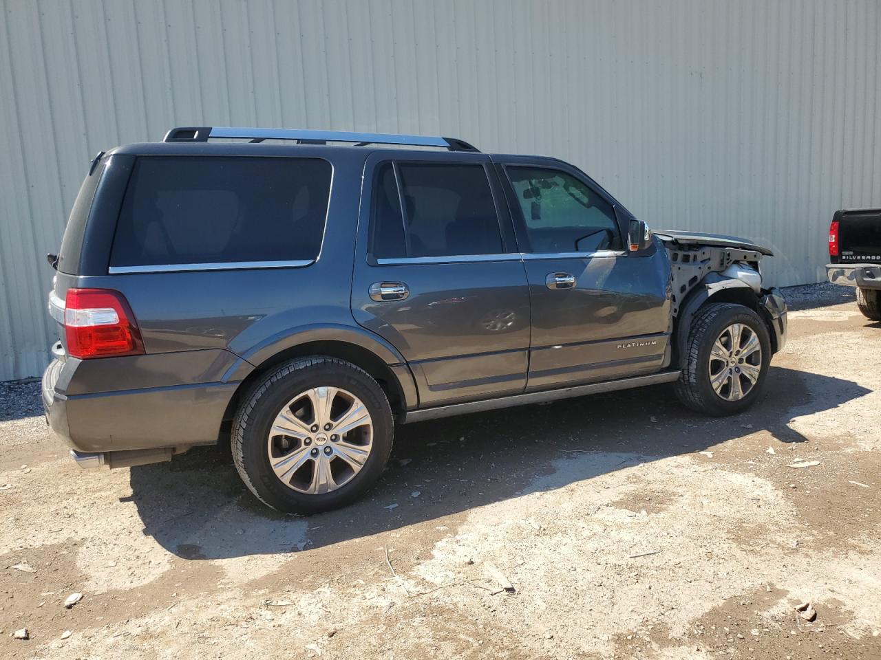 2018 Ford Expedition Platinum vin: 1FMJU1LT8GEF20220