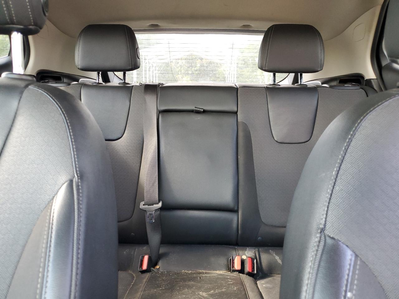 KL4MMDS22NB095002 2022 Buick Encore Gx Select