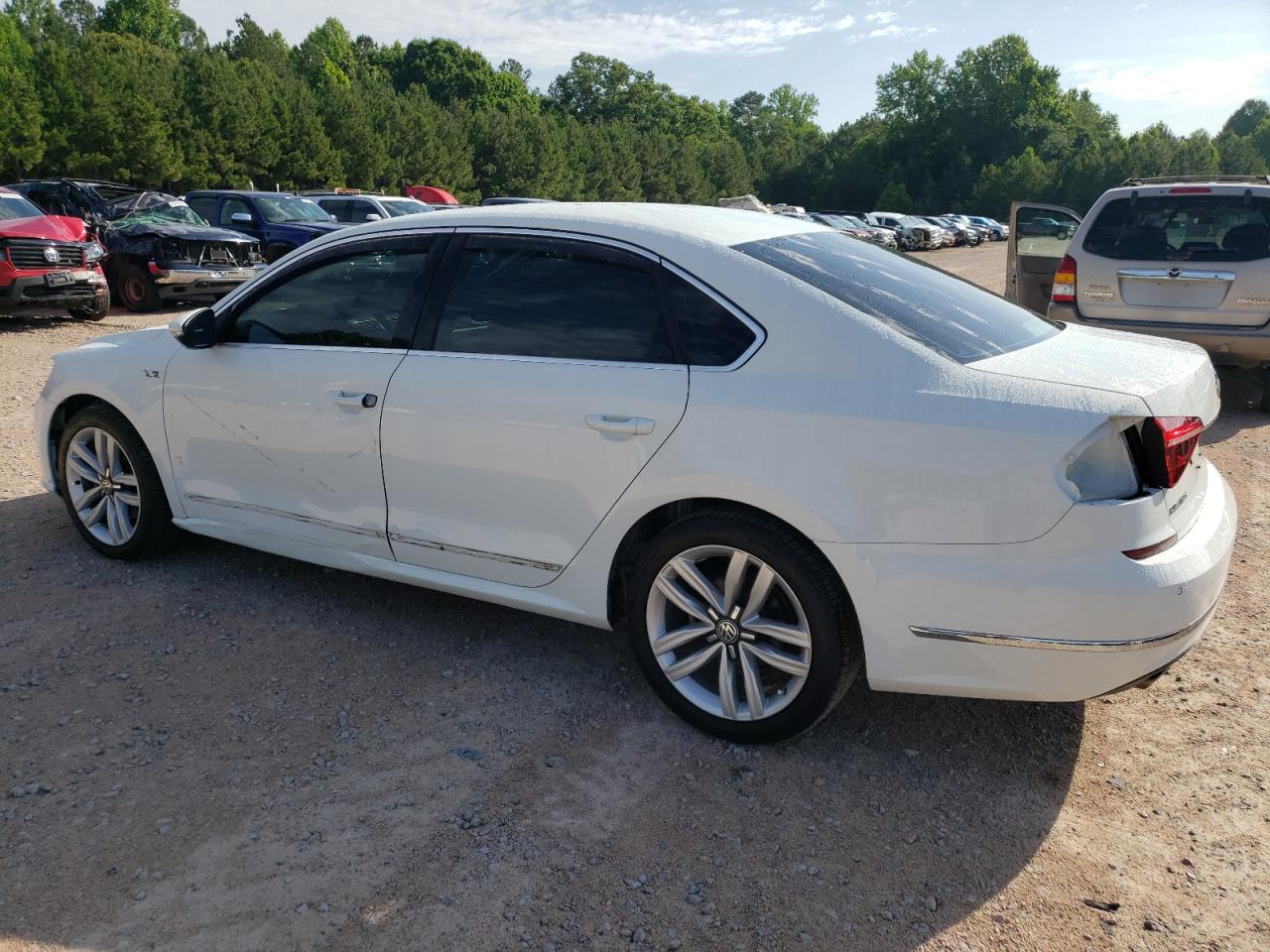 1VWGT7A32HC076821 2017 Volkswagen Passat Se