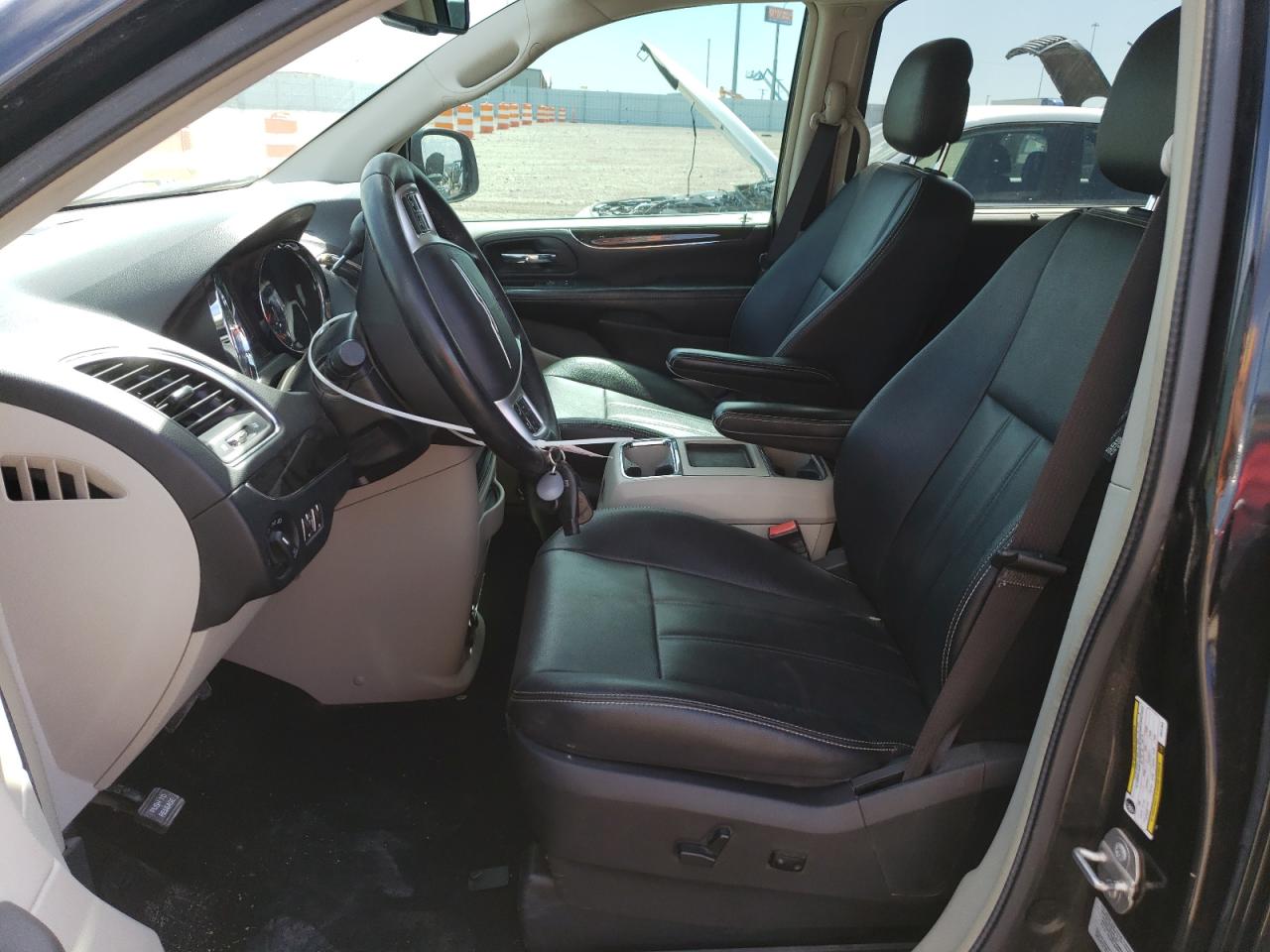 2C4RC1BG9GR247855 2016 Chrysler Town & Country Touring