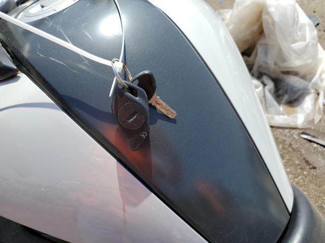 2012 BMW K1600 GT - WB1061101CZX80073