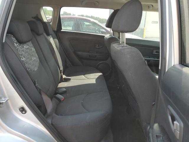 2010 Kia Soul + VIN: KNDJT2A27A7703935 Lot: 60644424