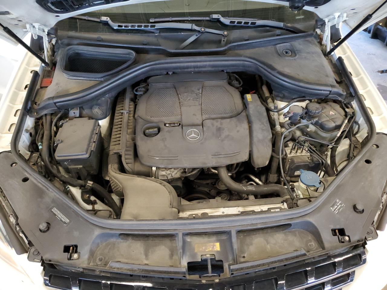 4JGDA5HB7CA045853 2012 Mercedes-Benz Ml 350 4Matic