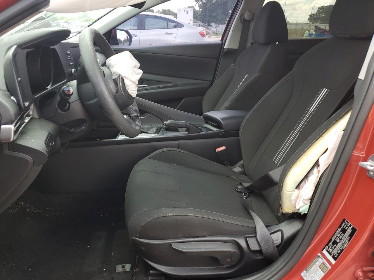 5NPLM4AGXNH061225 2022 Hyundai Elantra Sel