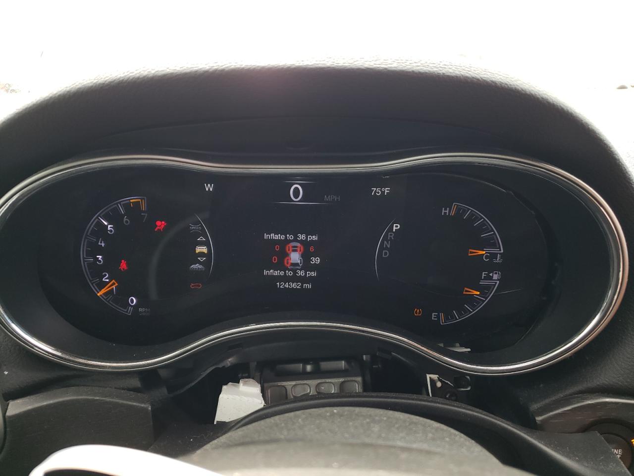 1C4RJFBG8JC129556 2018 Jeep Grand Cherokee Limited