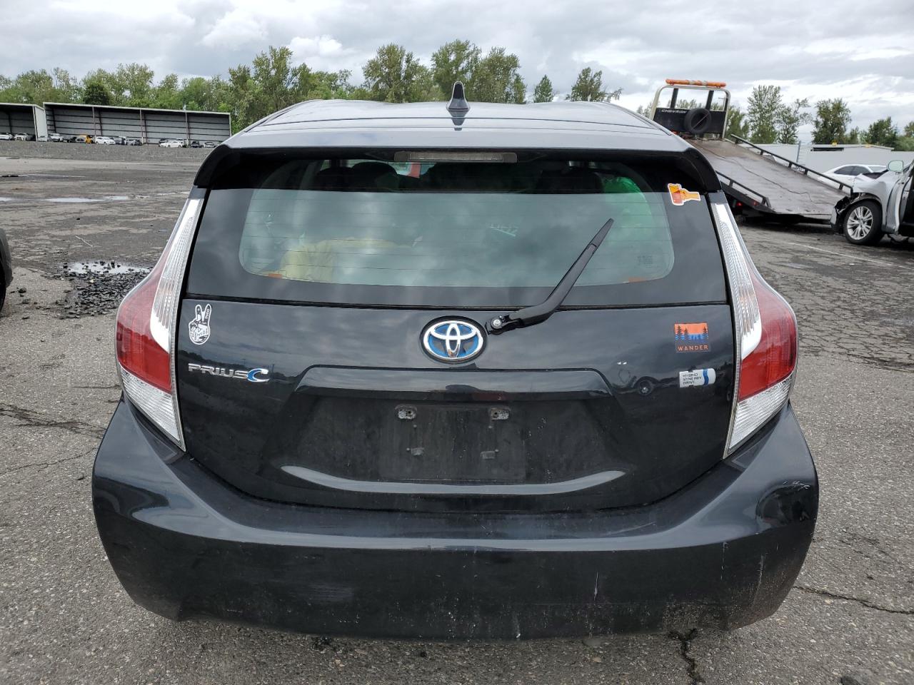 JTDKDTB34G1122144 2016 Toyota Prius C