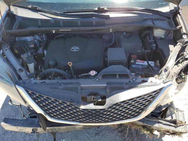 2017 TOYOTA SIENNA SE 5TDXZ3DC4HS891073