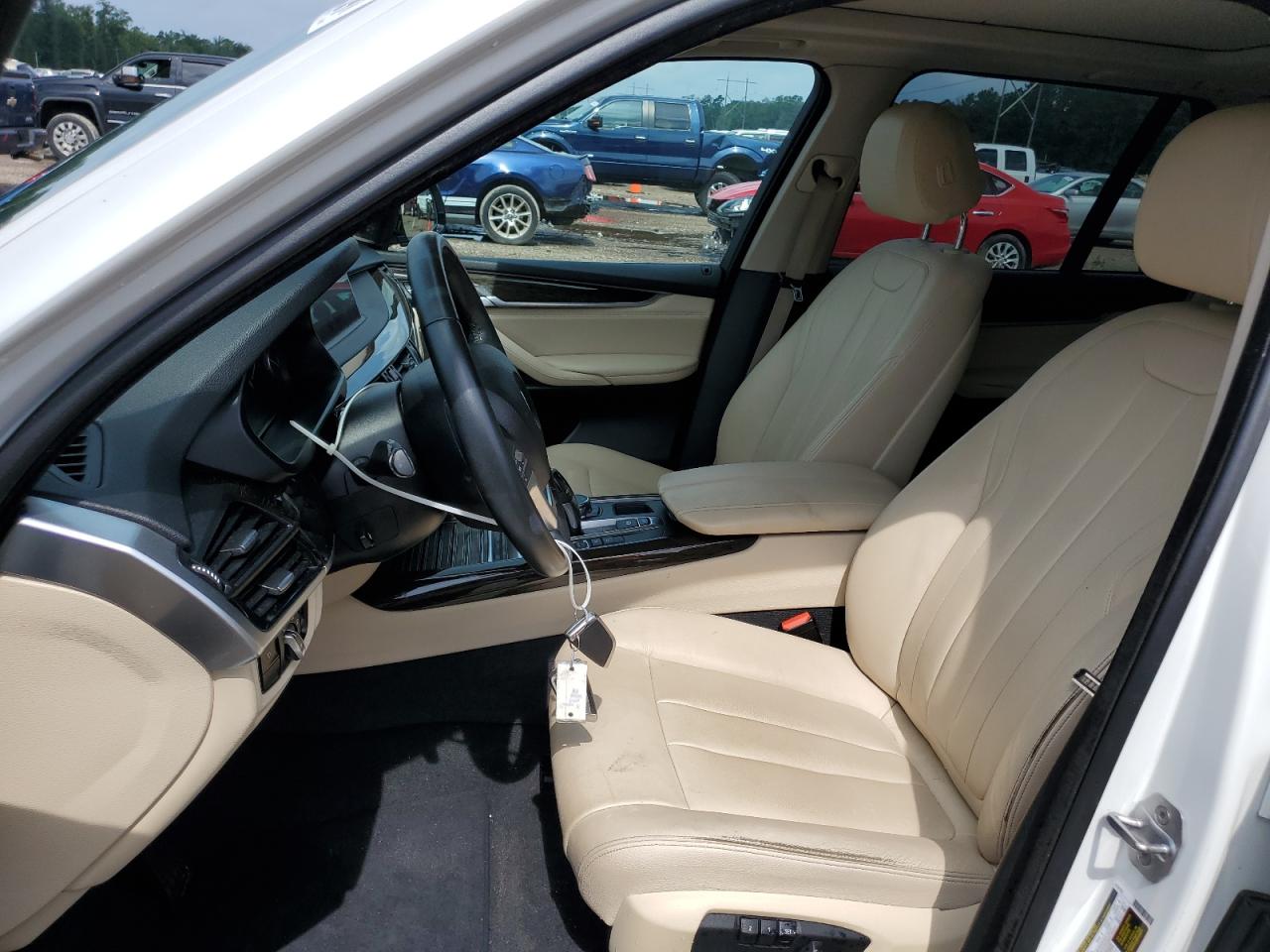 5UXKR2C57G0U17268 2016 BMW X5 Sdrive35I