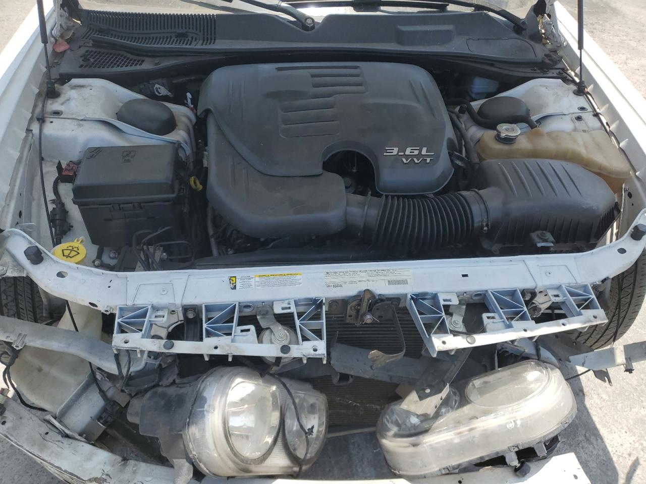 2C3CDYAG5CH110963 2012 Dodge Challenger Sxt