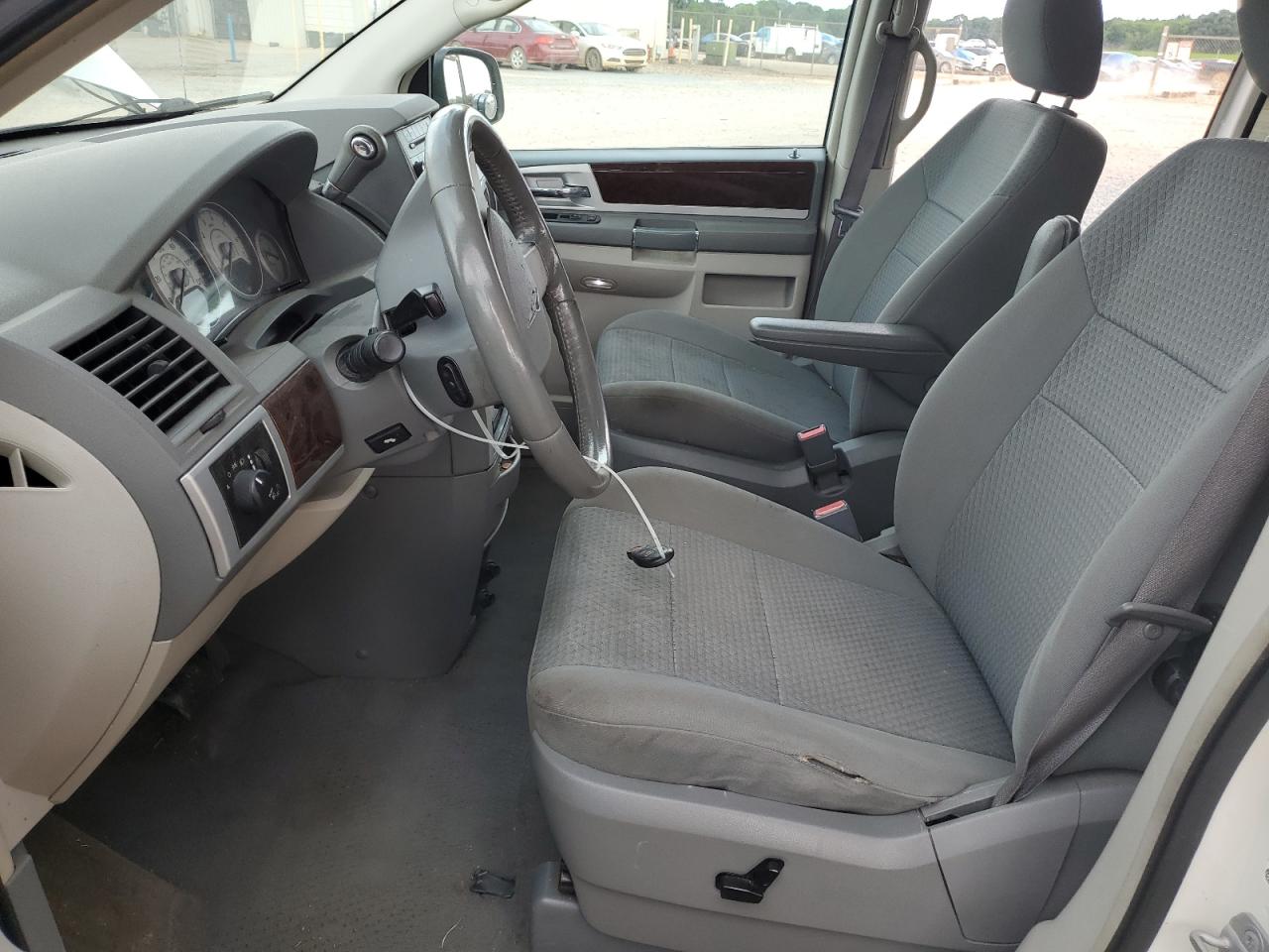 2A4RR5D16AR232388 2010 Chrysler Town & Country Touring