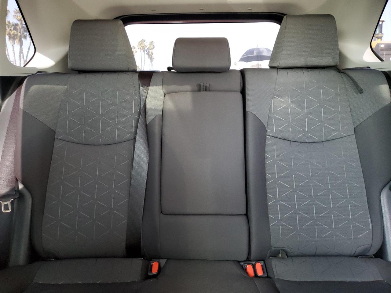 2T3RWRFV9LW059206 2020 Toyota Rav4 Xle