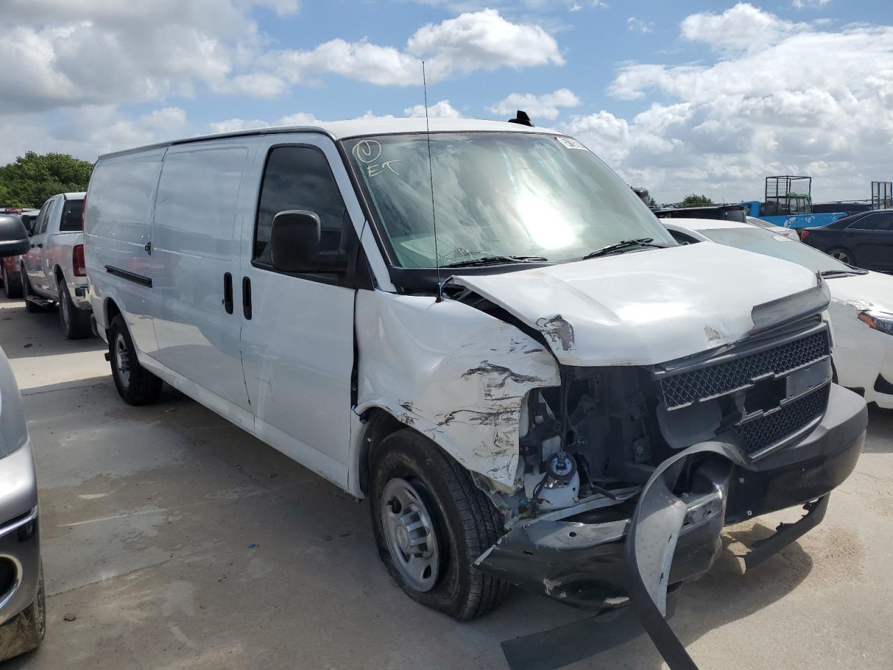 1GCZGHFG1J1197195 2018 Chevrolet Express G3500