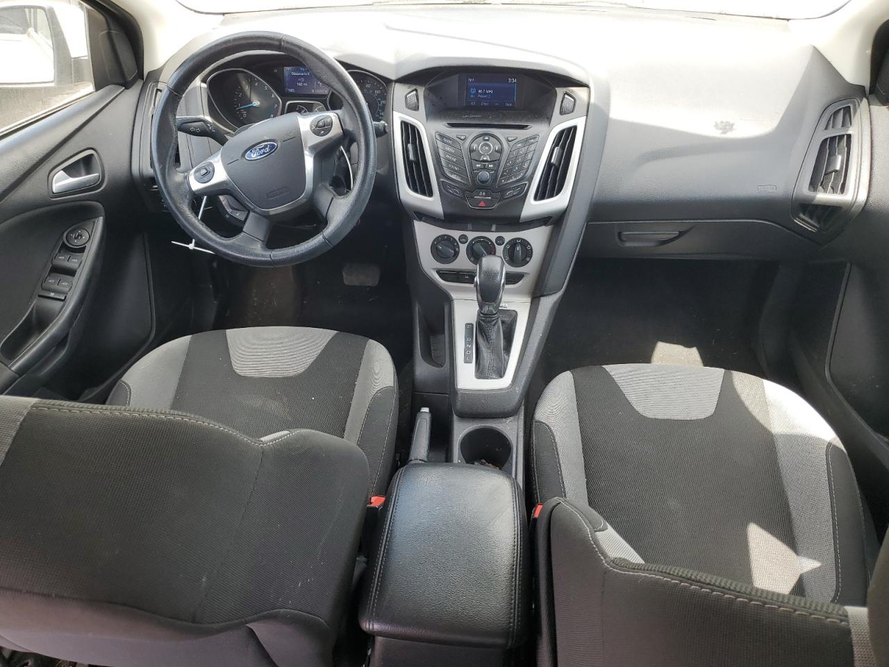 1FADP3K25EL299283 2014 Ford Focus Se