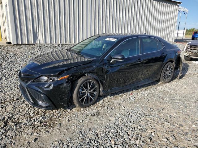 2021 Toyota Camry, SE