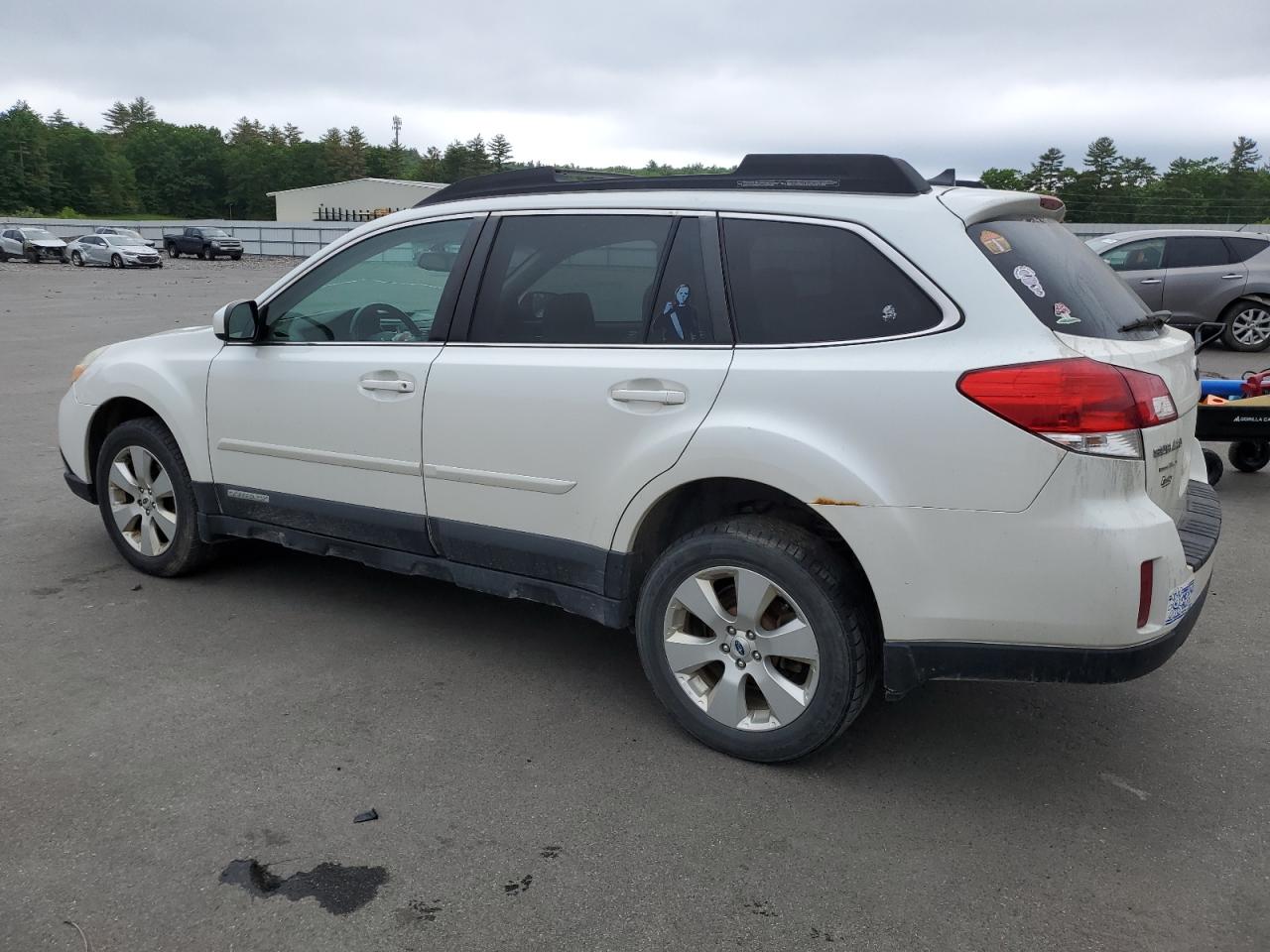 2012 Subaru Outback 2.5I Limited vin: 4S4BRBKC8C3221653