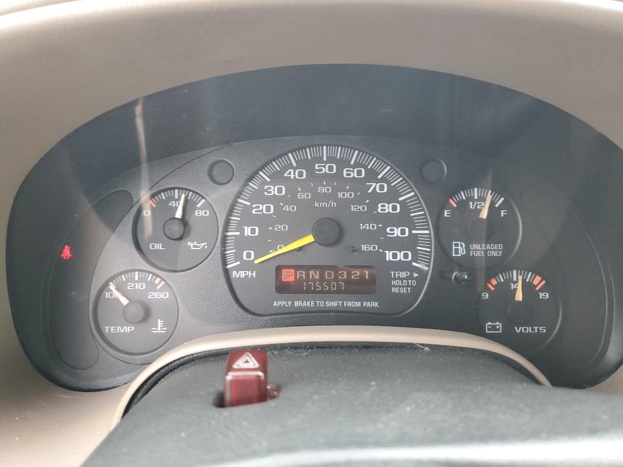 1GBEL19WXWB145655 1998 Chevrolet Astro