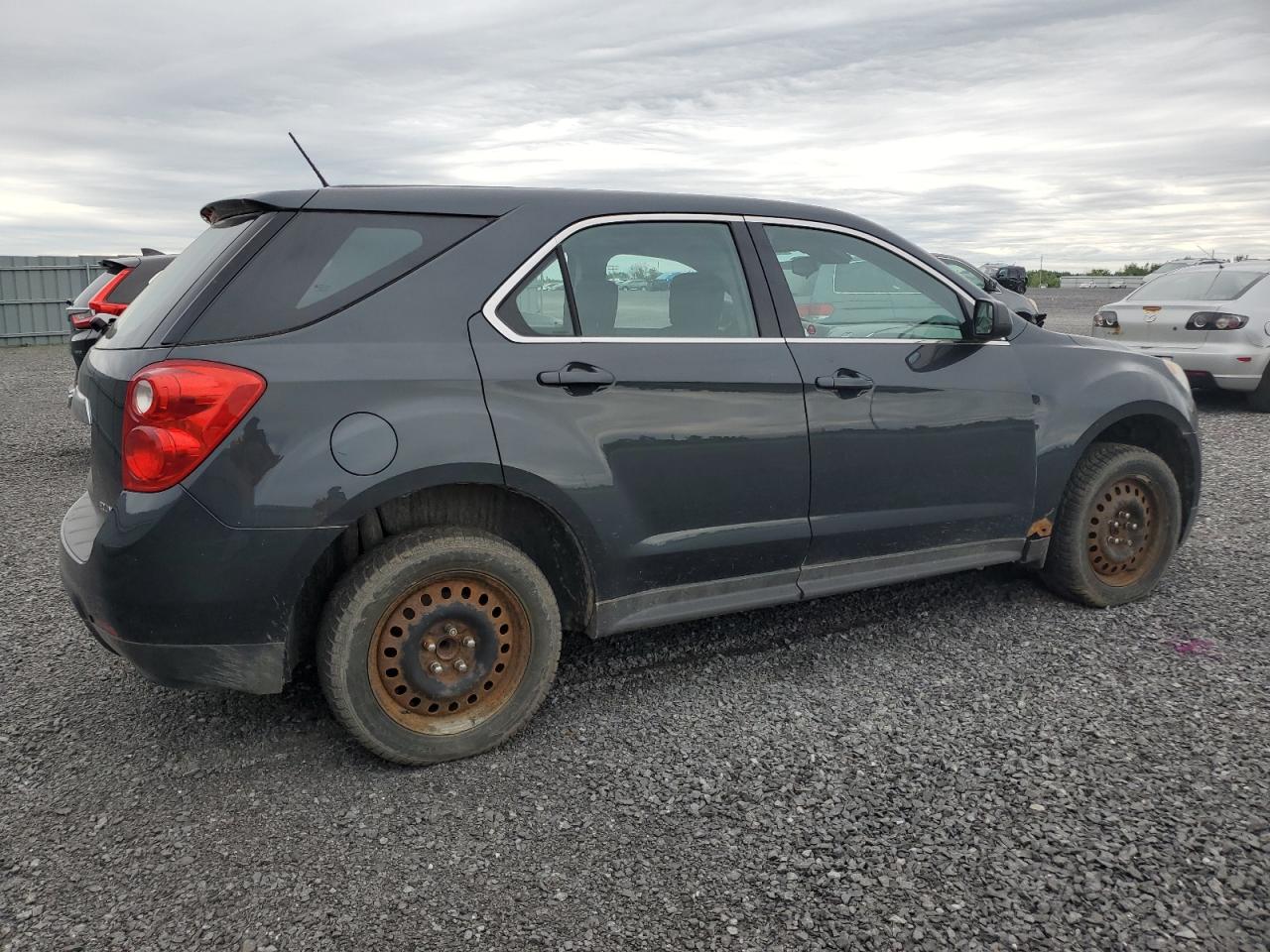 2013 Chevrolet Equinox Ls vin: 2GNALBEK7D1135382