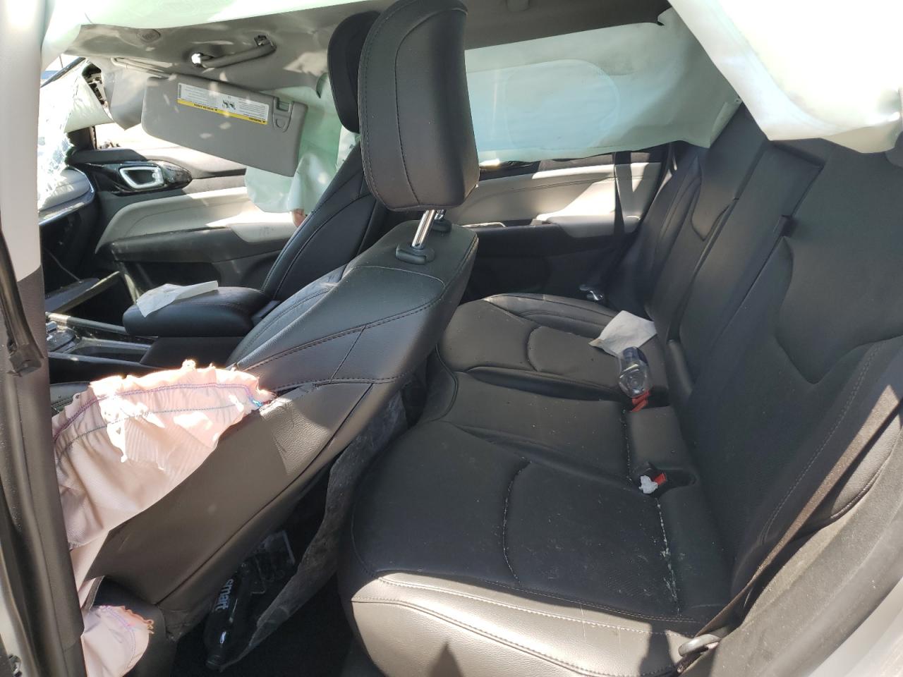 3C4NJDCB5NT160442 2022 Jeep Compass Limited