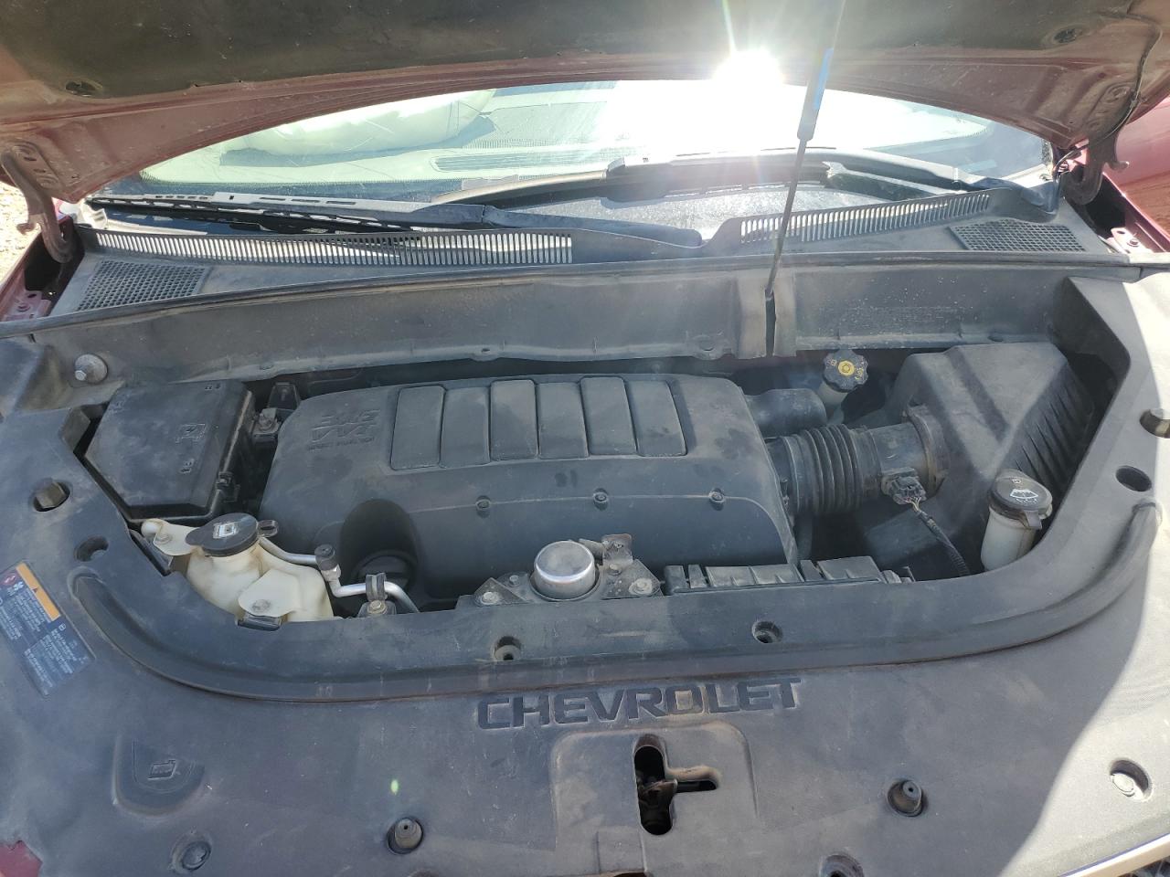 1GNKVJED2BJ126960 2011 Chevrolet Traverse Lt