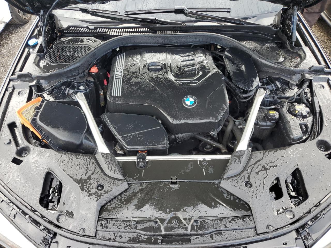 WBAJR7C04LCD10511 2020 BMW 530 Xi