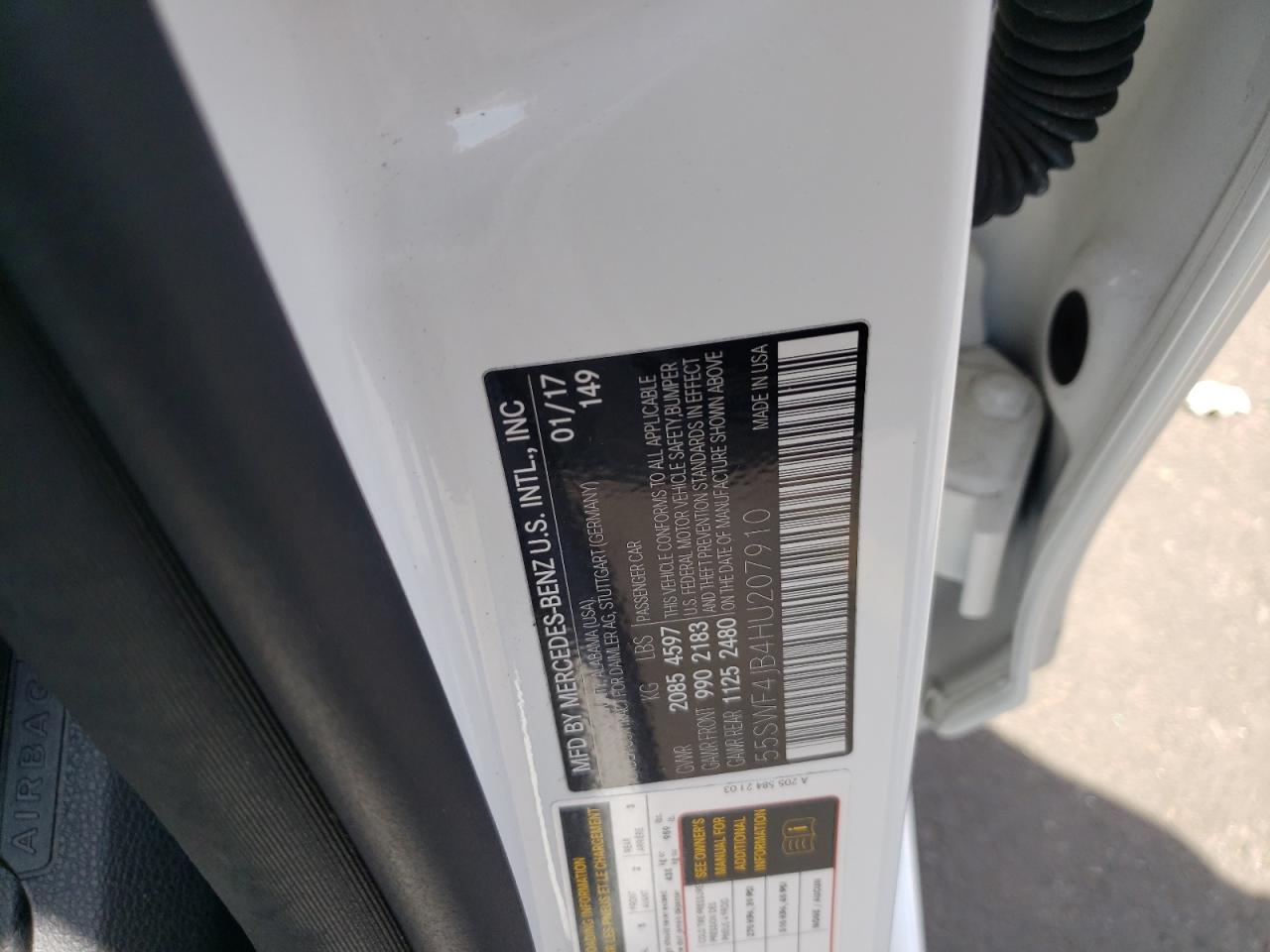 55SWF4JB4HU207910 2017 Mercedes-Benz C 300