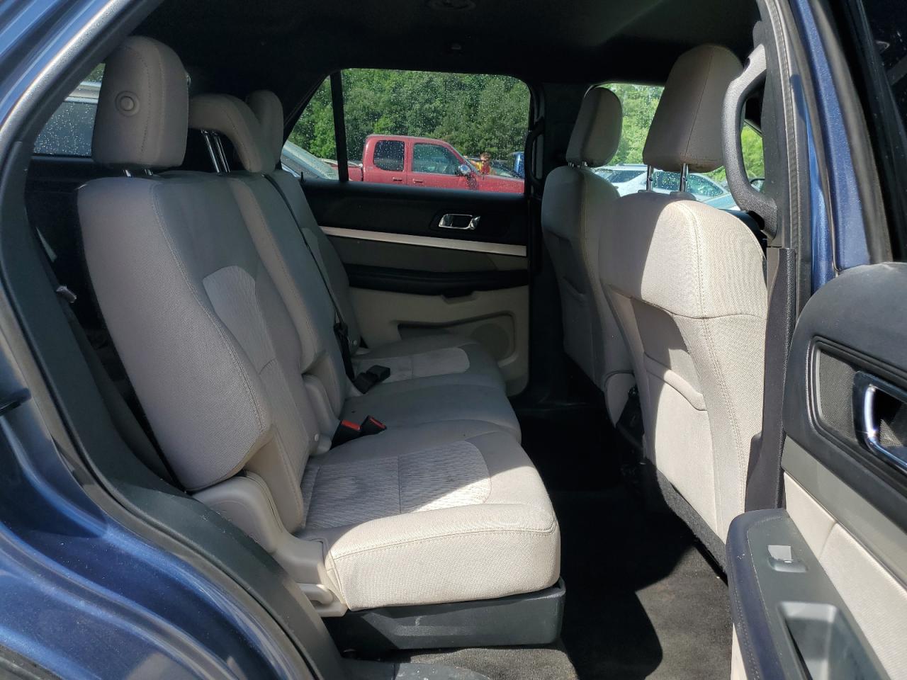 2018 Ford Explorer vin: 1FM5K8B81JGB28432