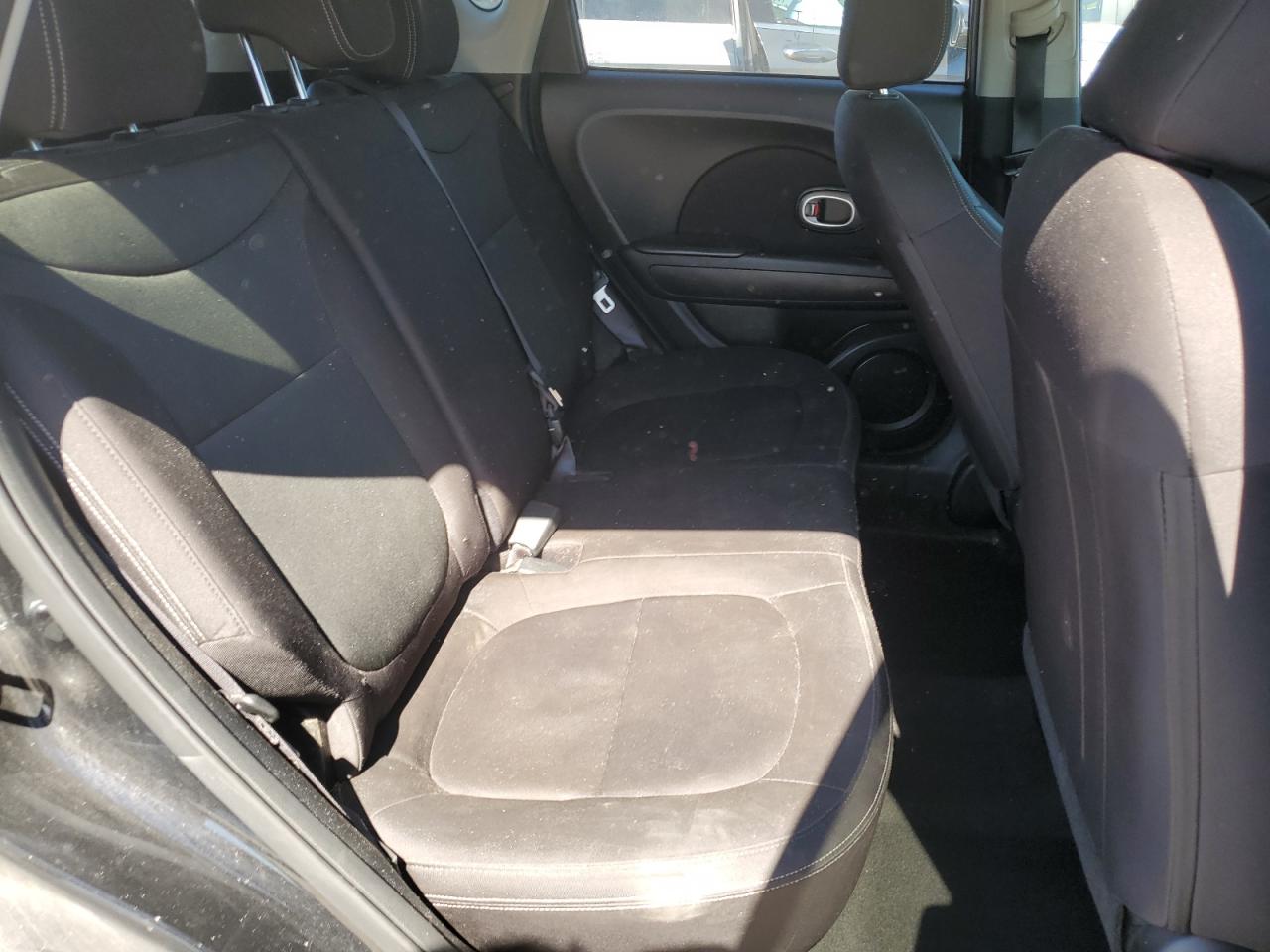 KNDJN2A29G7850728 2016 Kia Soul