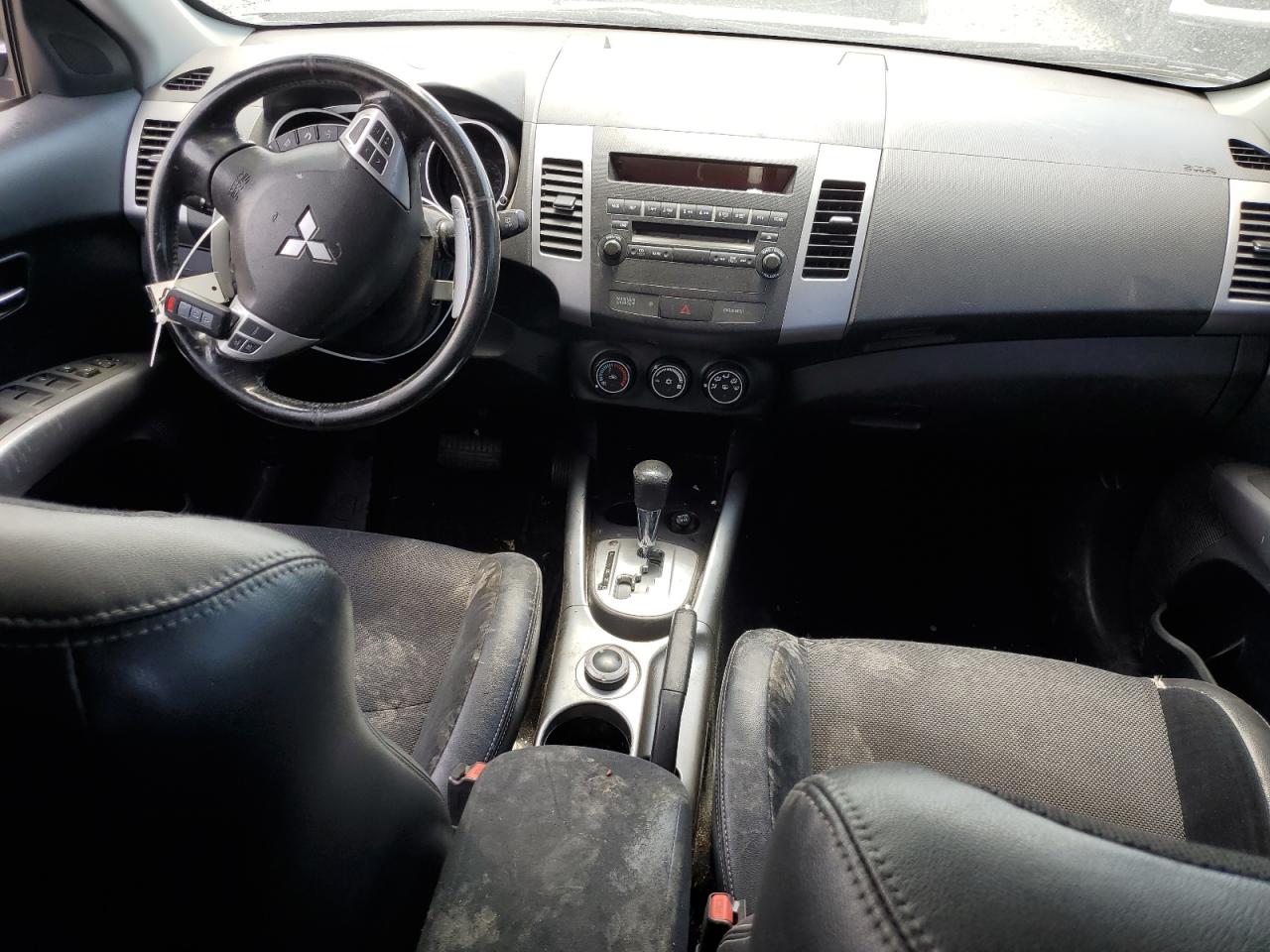 JA4JT3AW0BU017726 2011 Mitsubishi Outlander Se