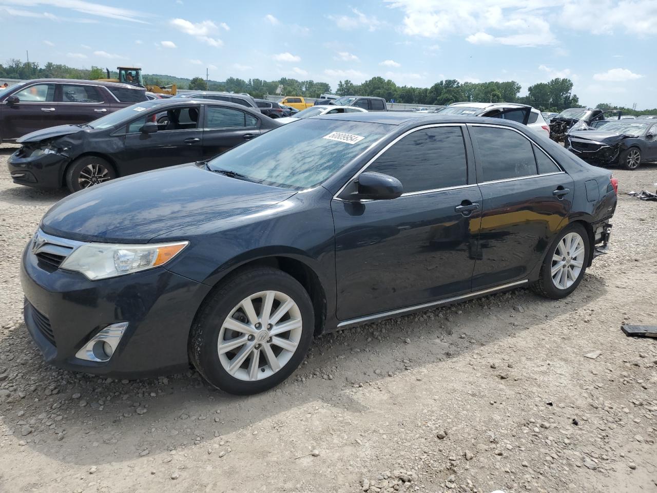 2014 Toyota Camry L vin: 4T1BF1FK8EU842571