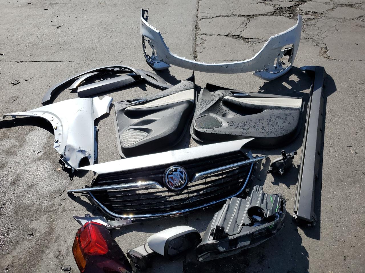 KL4MMFSL9MB128483 2021 Buick Encore Gx Essence