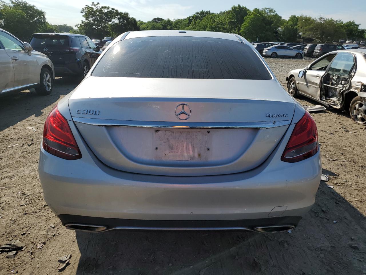 55SWF4KB7JU251257 2018 Mercedes-Benz C 300 4Matic