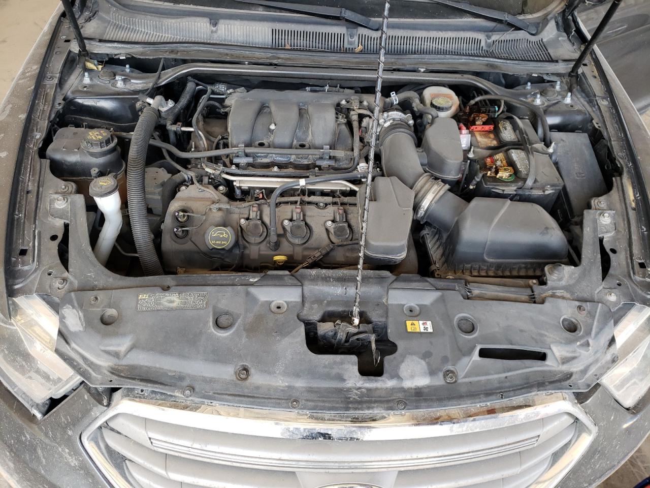 1FAHP2F86GG121887 2016 Ford Taurus Limited