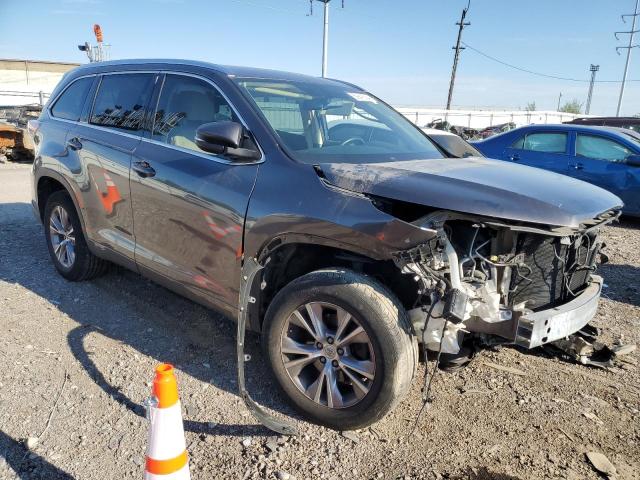 VIN 5TDKKRFH4FS041872 2015 Toyota Highlander, Xle no.4