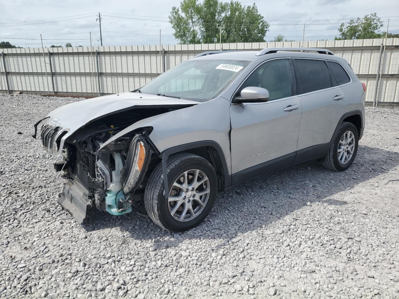 2015 Jeep Cherokee Latitude vin: 1C4PJLCB1FW699834