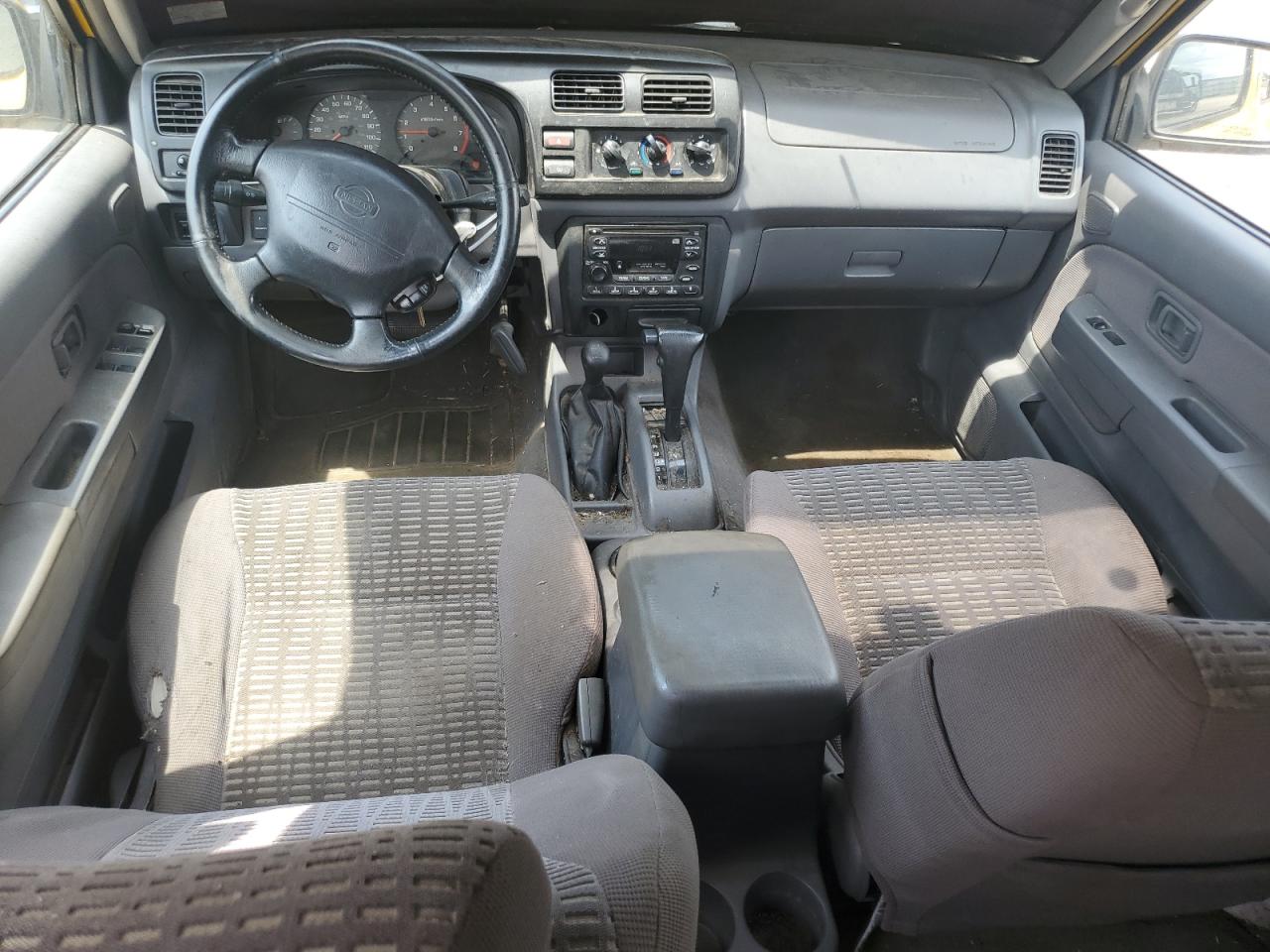 5N1ED28Y7YC525417 2000 Nissan Xterra Xe