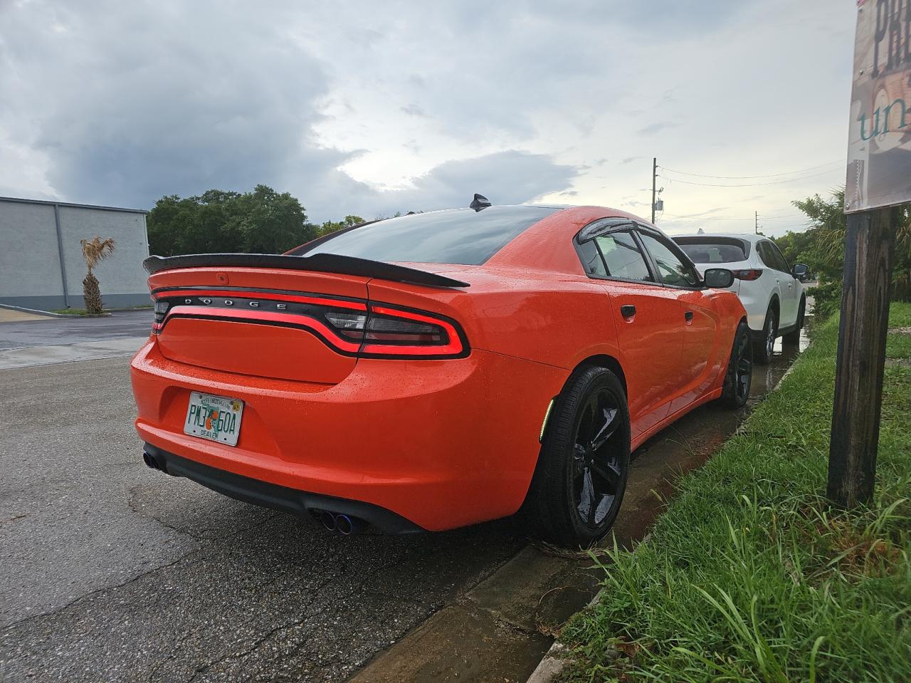 2017 Dodge Charger Sxt vin: 2C3CDXHG8HH576474