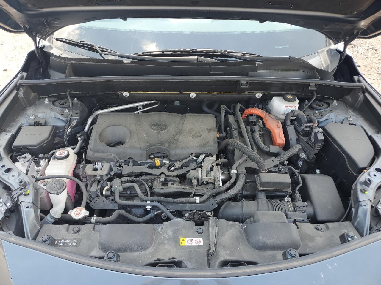 JTEAAAAH9MJ024854 2021 Toyota Venza Le