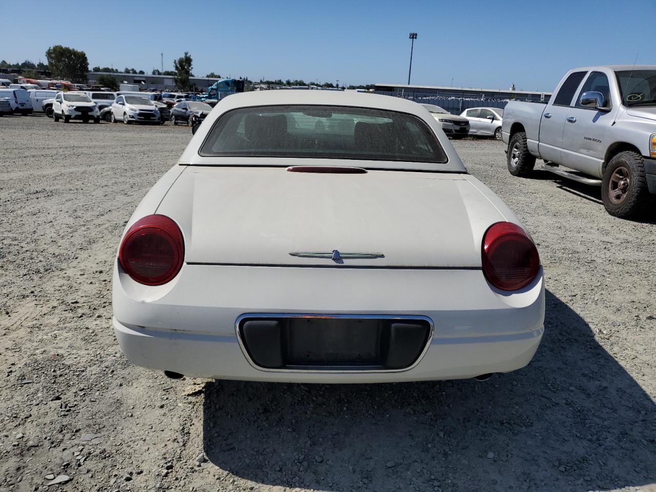 1FAHP60A23Y109601 2003 Ford Thunderbird