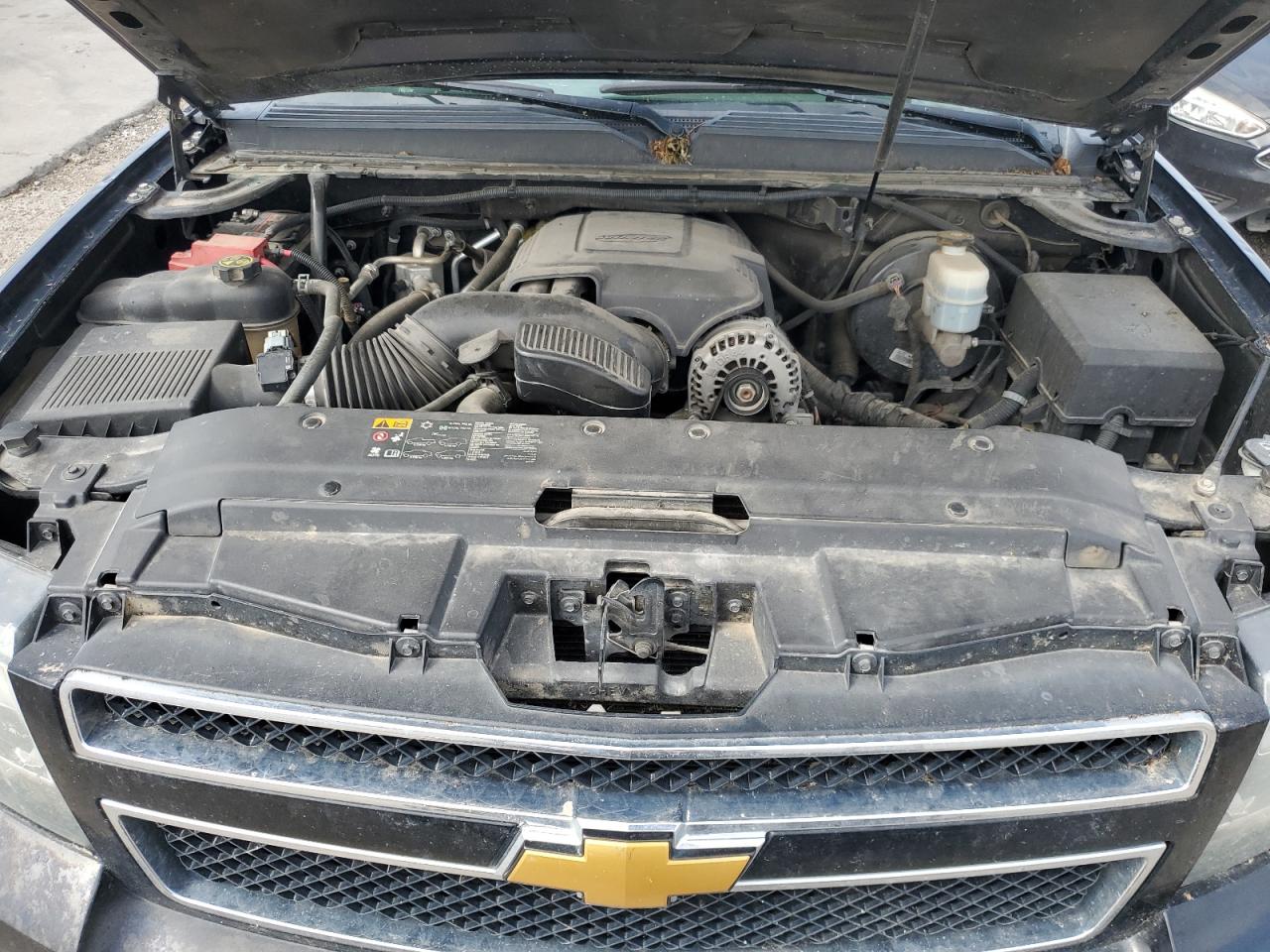 1GNSKBE02DR101296 2013 Chevrolet Tahoe K1500 Lt