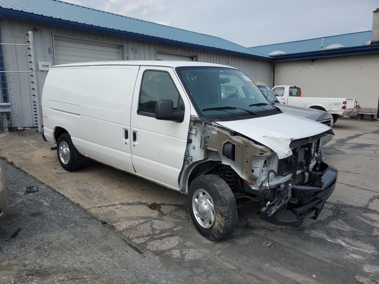 1FTNE1EW0BDA27673 2011 Ford Econoline E150 Van