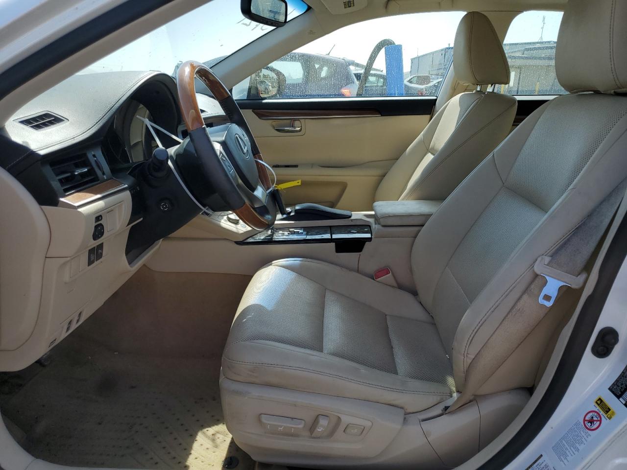 JTHBW1GG4E2046814 2014 Lexus Es 300H