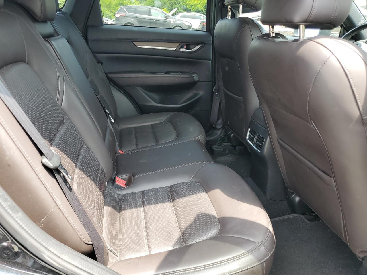 JM3KFBEY6K0524958 2019 Mazda Cx-5 Signature